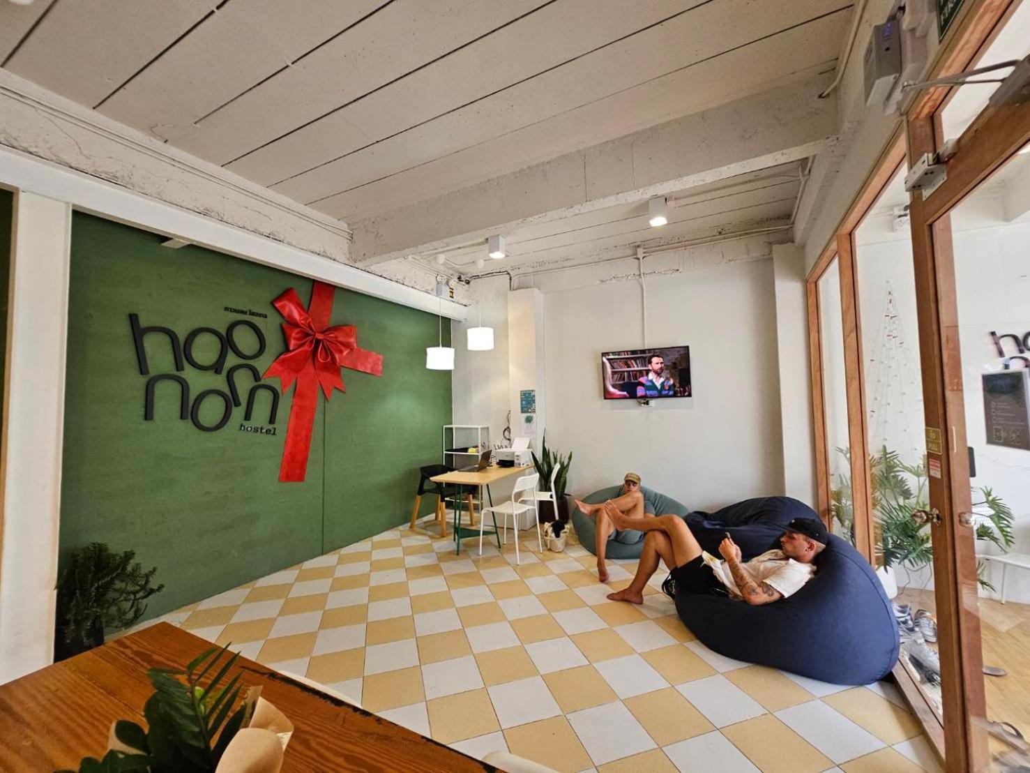 Hao Norn Hostel Thongsala Exterior foto